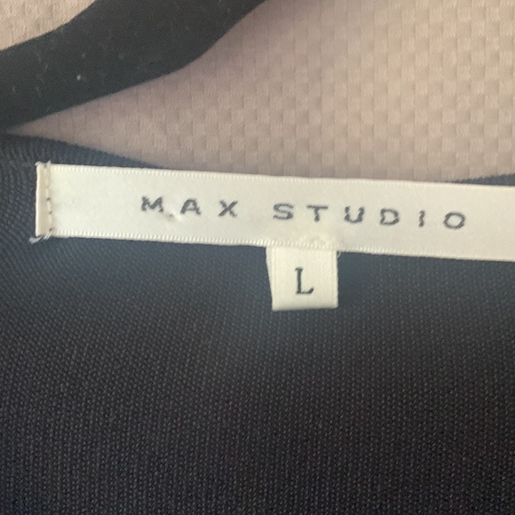 Max Studio womens long sleeve knit top - Picture 2 of 10